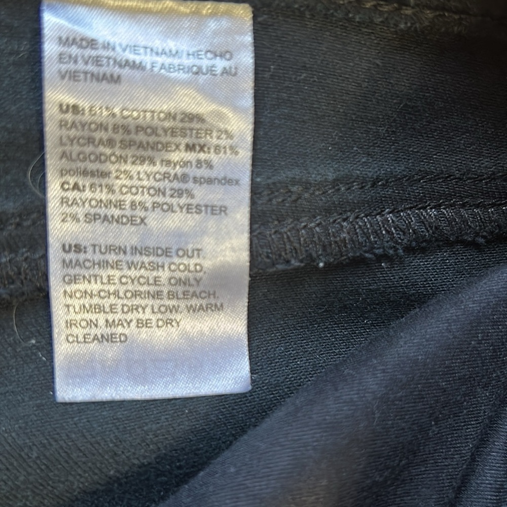 Chico’s So Slimming Girlfriend Straight Leg Black Denim - Picture 5 of 6